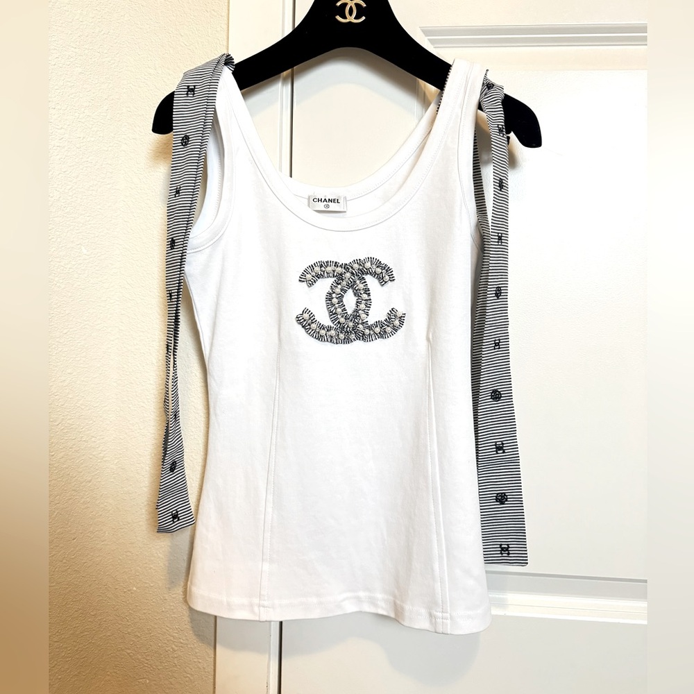 Chanel faux pearl embellished top